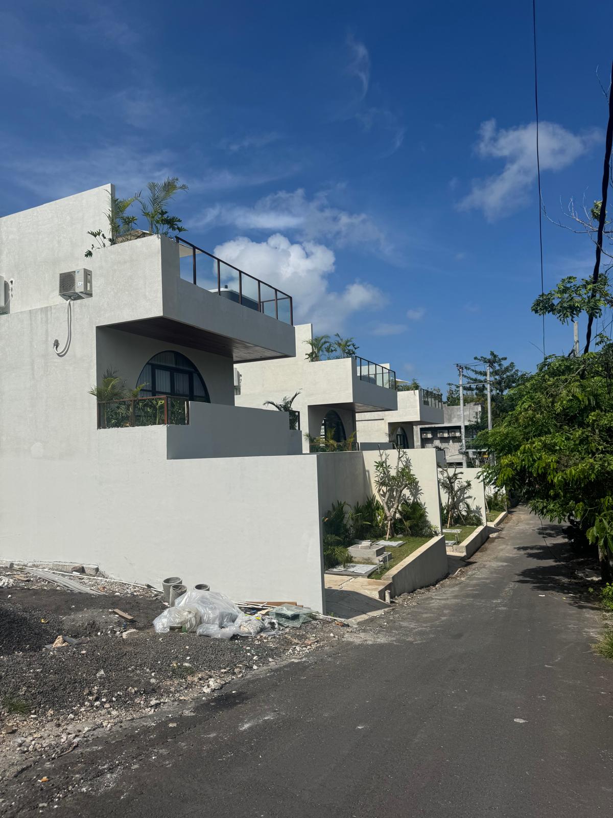 Dreamland 18 are Leasehold land